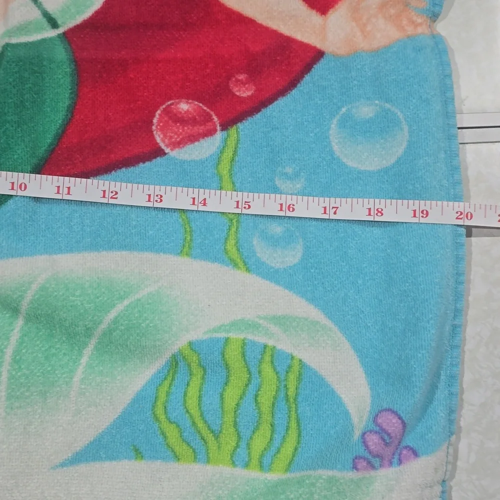 Disney Ariel Mermaid 🧜‍♀️ Hooded‎ Towel